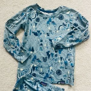 GUC Patagonia capilene base layer set 4T